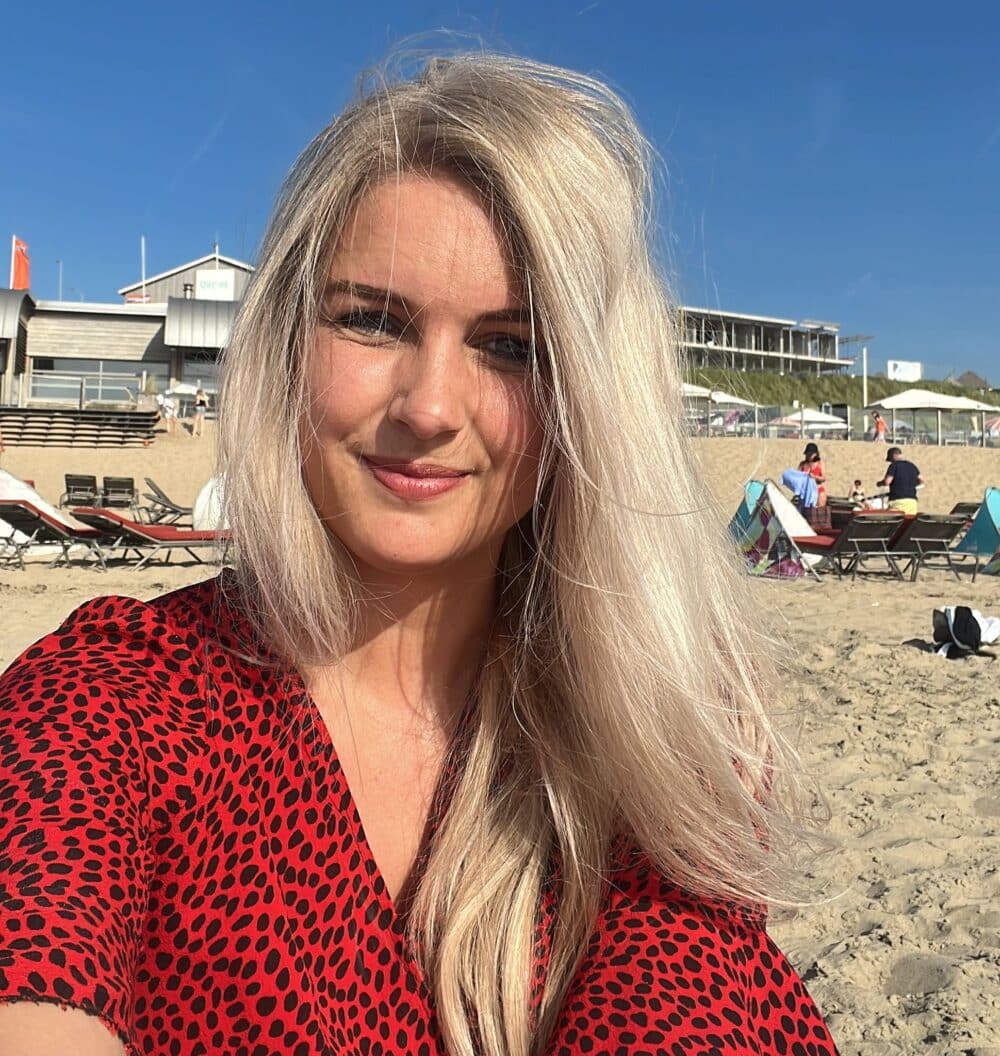 review Janneke Tiemissen